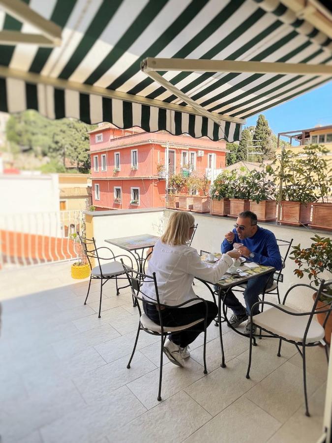 B&B Evelyne Taormina Exteriér fotografie