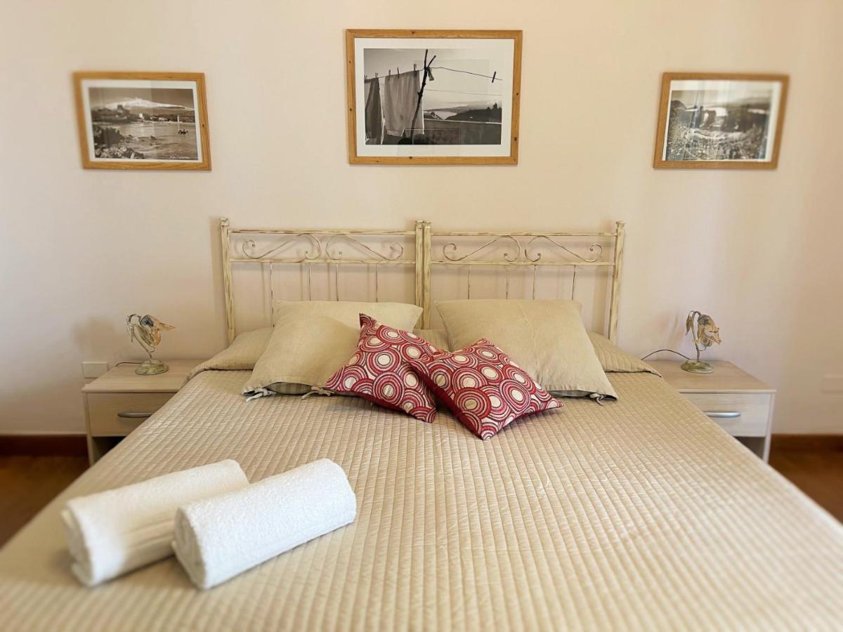 B&B Evelyne Taormina Exteriér fotografie