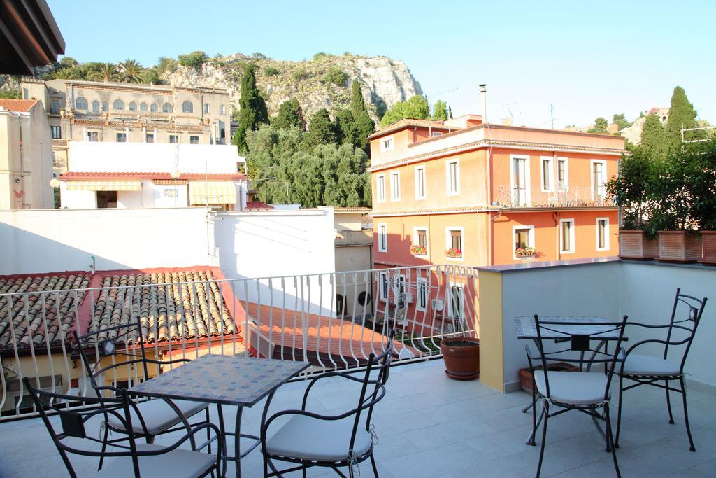 B&B Evelyne Taormina Exteriér fotografie
